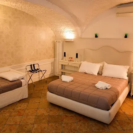 Cimarra Chiara - Ultra Luxurious Near Coliseum Holiday home Rome